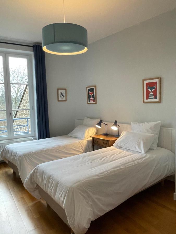 Bel Appartement, Bien Equipe Et Confortable Dans Le Centre Historique Fougères Εξωτερικό φωτογραφία