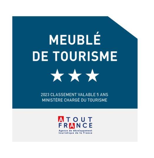 Bel Appartement, Bien Equipe Et Confortable Dans Le Centre Historique Fougères Εξωτερικό φωτογραφία