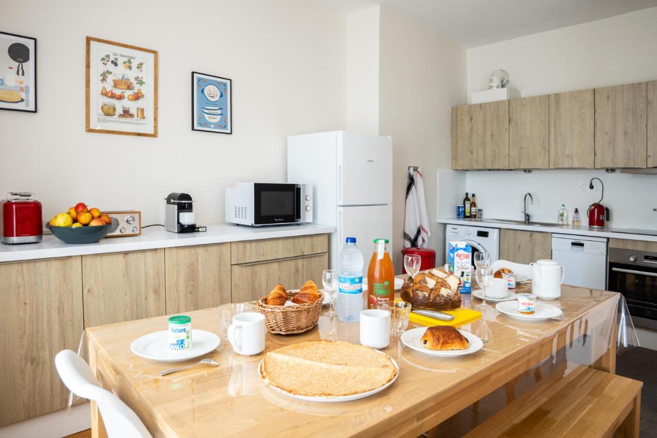 Bel Appartement, Bien Equipe Et Confortable Dans Le Centre Historique Fougères Εξωτερικό φωτογραφία